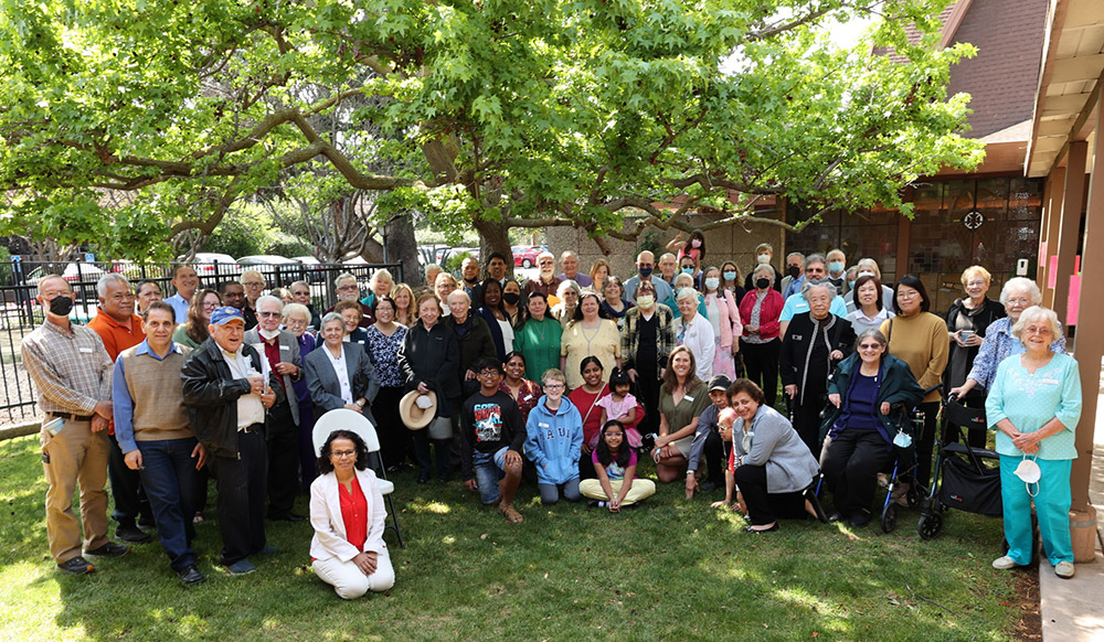 group photo showing intergenerational and diverse group of church community