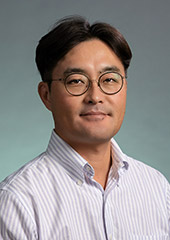 Rev. Jung Min Kim